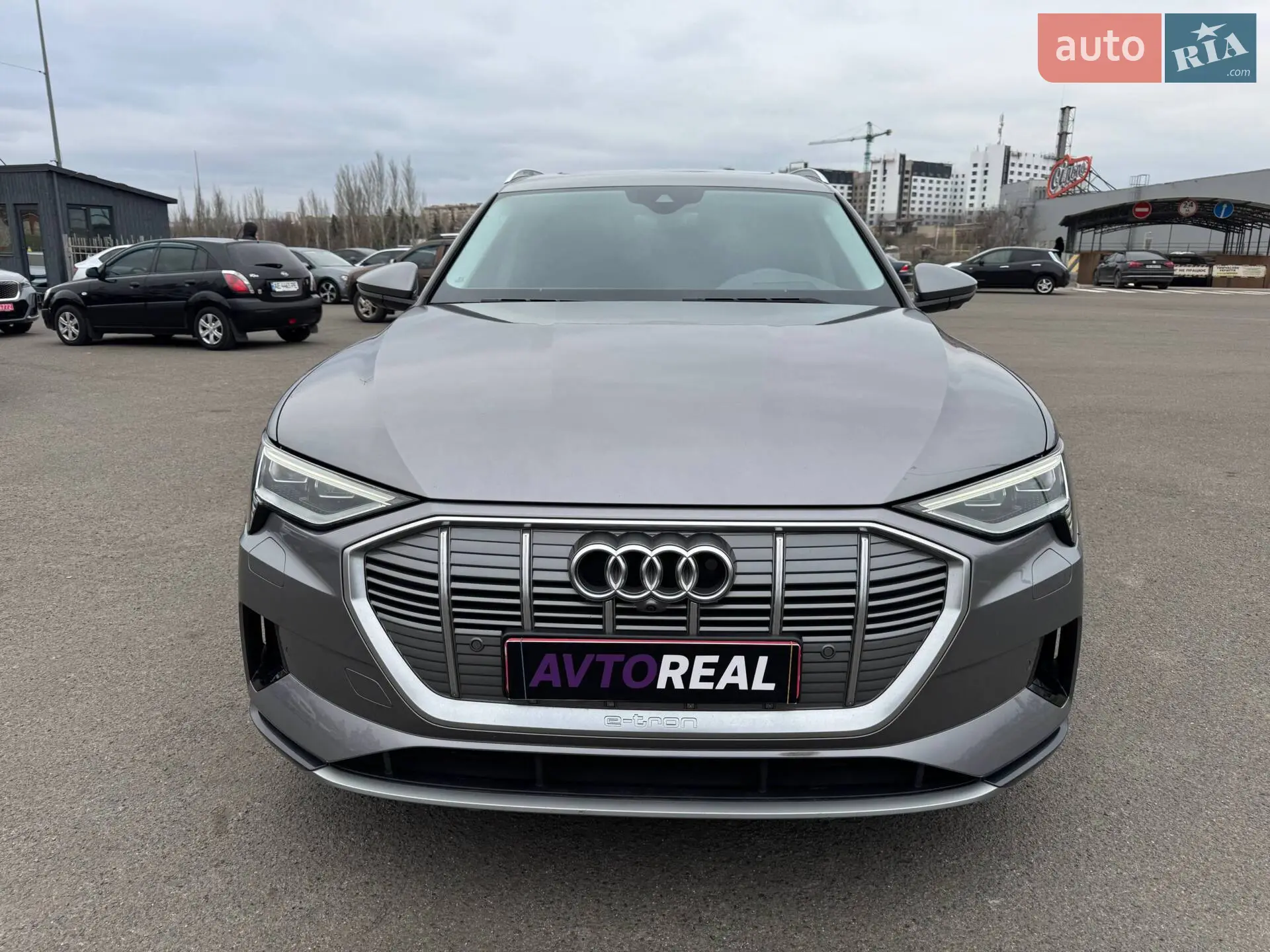 2021 Audi e-tron - мініатюра 2
