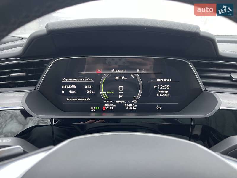 Внедорожник / Кроссовер Audi e-tron 2022 в Киеве