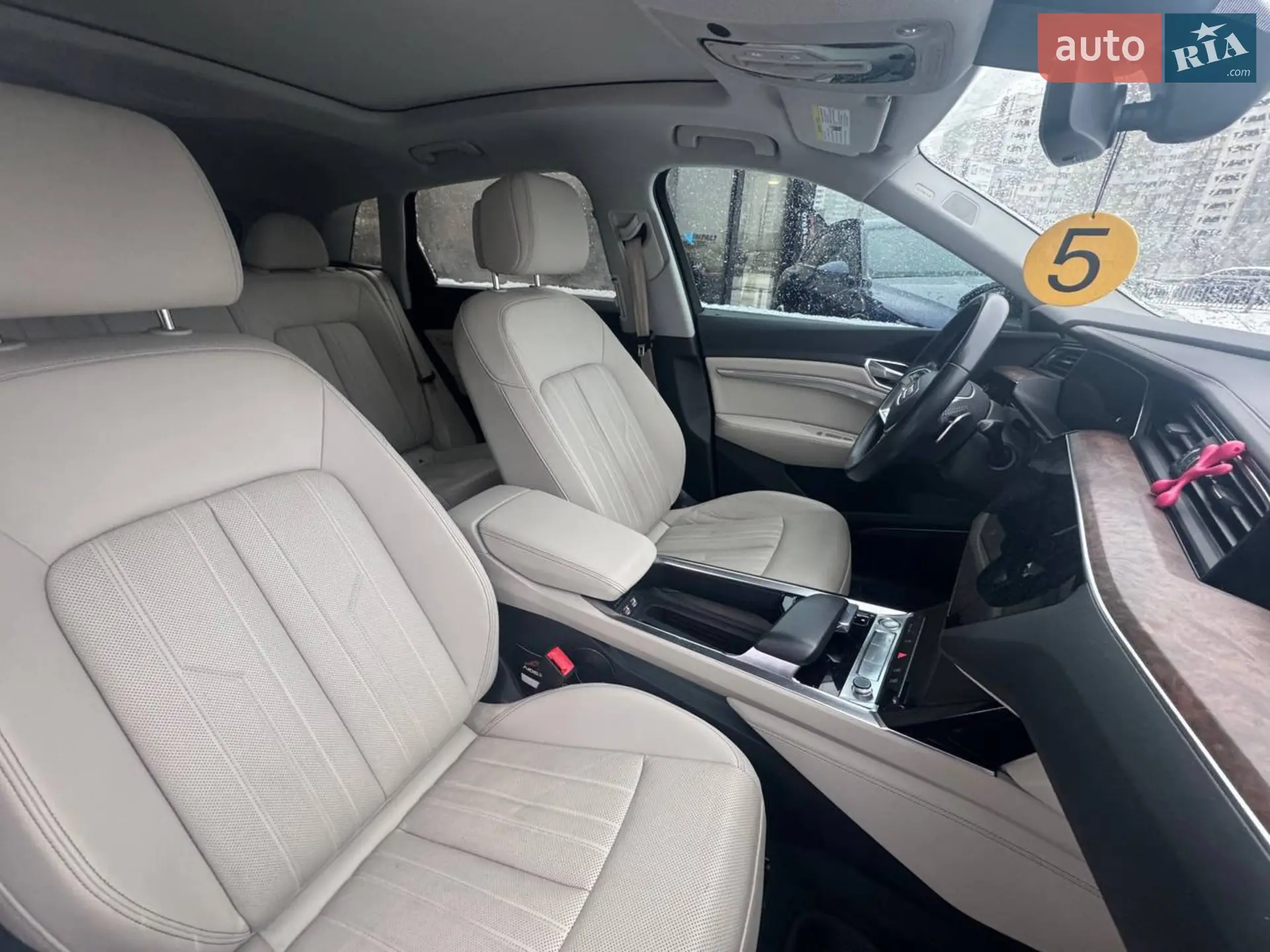 2019 Audi e-tron - мініатюра 23