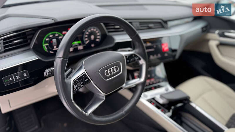 Внедорожник / Кроссовер Audi e-tron 2021 в Виннице фото 14 Внедорожник / Кроссовер Audi e-tron 2021 в Виннице