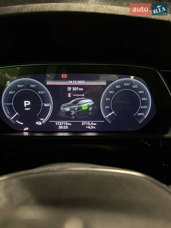 Позашляховик / Кросовер Audi e-tron 2020 в Києві