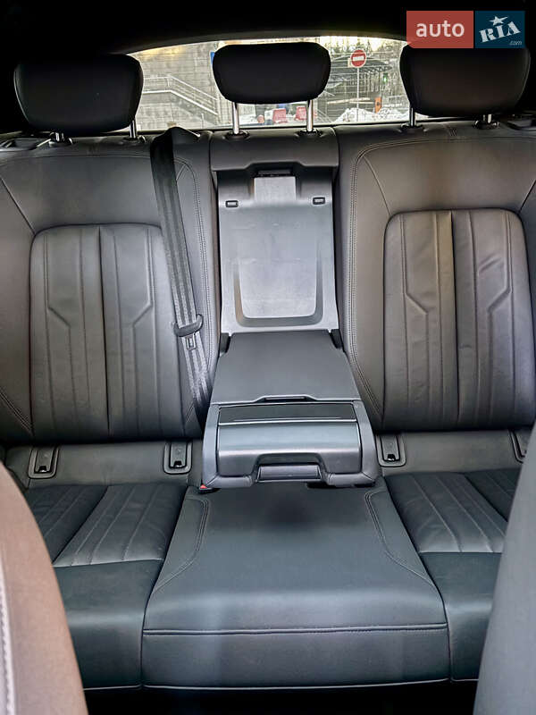 Позашляховик / Кросовер Audi e-tron 2020 в Києві