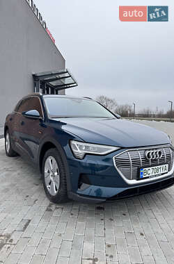 Внедорожник / Кроссовер Audi e-tron 2019 в Буске