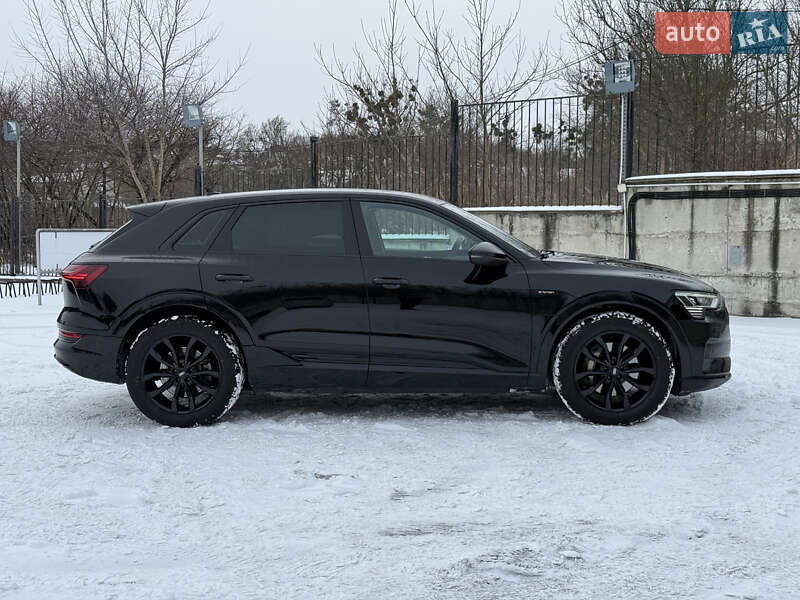 Внедорожник / Кроссовер Audi e-tron 2020 в Ровно