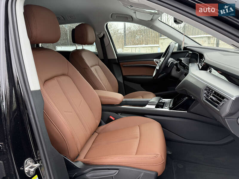 Внедорожник / Кроссовер Audi e-tron 2020 в Ровно