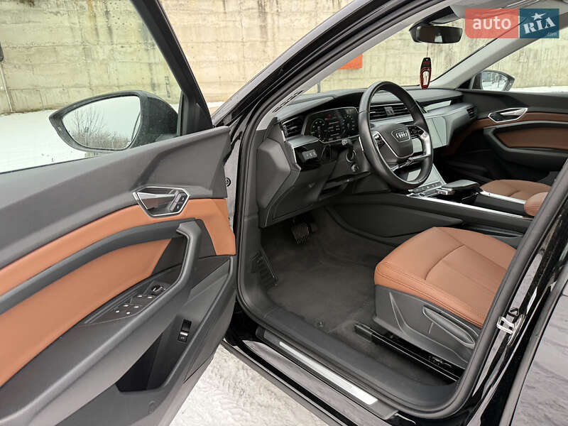 Внедорожник / Кроссовер Audi e-tron 2020 в Ровно