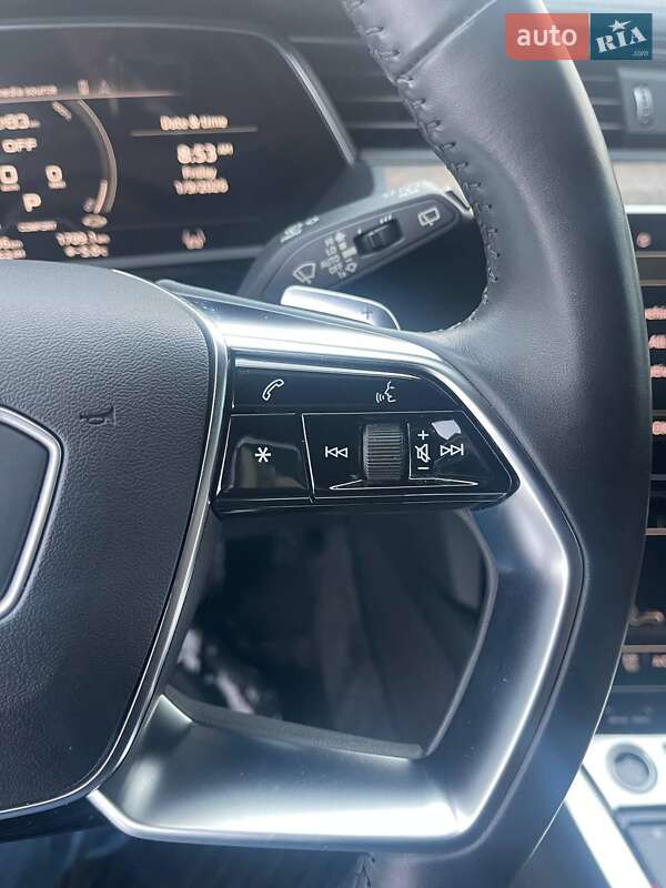 Внедорожник / Кроссовер Audi e-tron 2021 в Львове