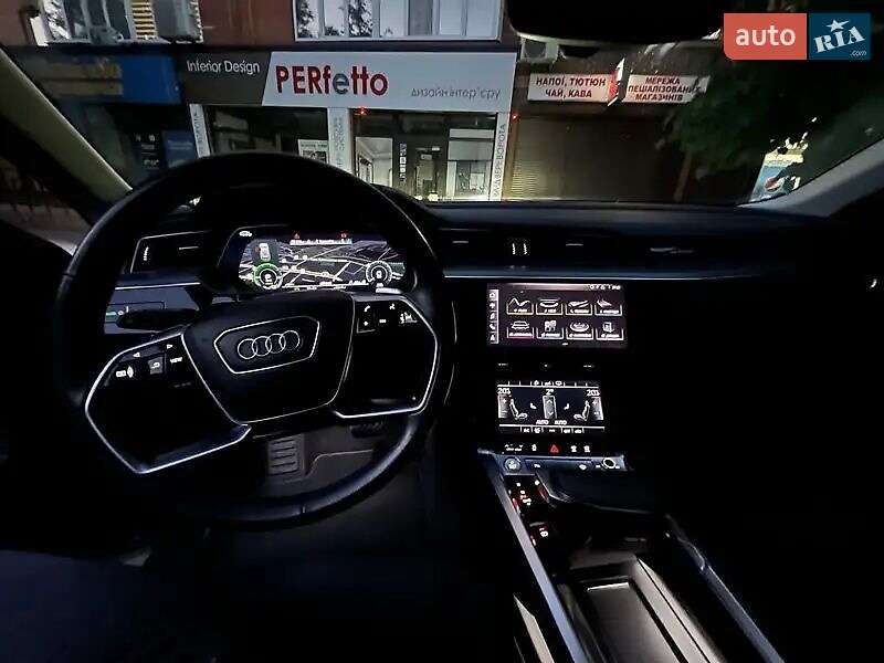 Внедорожник / Кроссовер Audi e-tron 2019 в Хмельницком фото 7 Внедорожник / Кроссовер Audi e-tron 2019 в Хмельницком