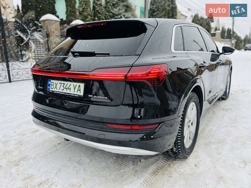 Внедорожник / Кроссовер Audi e-tron 2022 в Хмельницком
