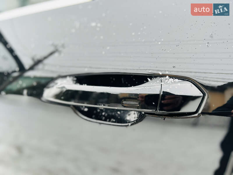 Внедорожник / Кроссовер Audi e-tron 2022 в Хмельницком