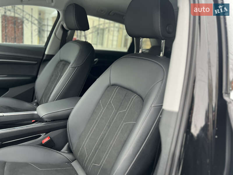 Внедорожник / Кроссовер Audi e-tron 2022 в Хмельницком