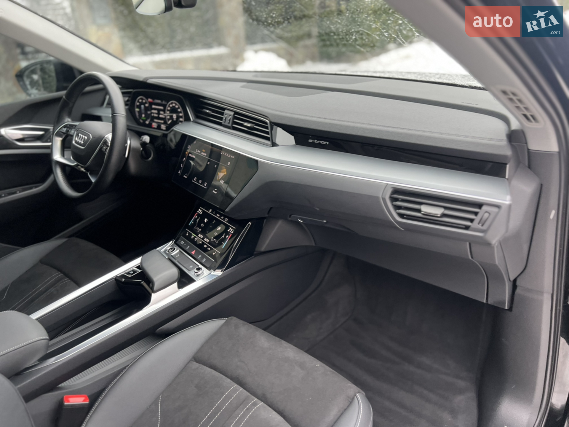 2022 Audi e-tron - мініатюра 99