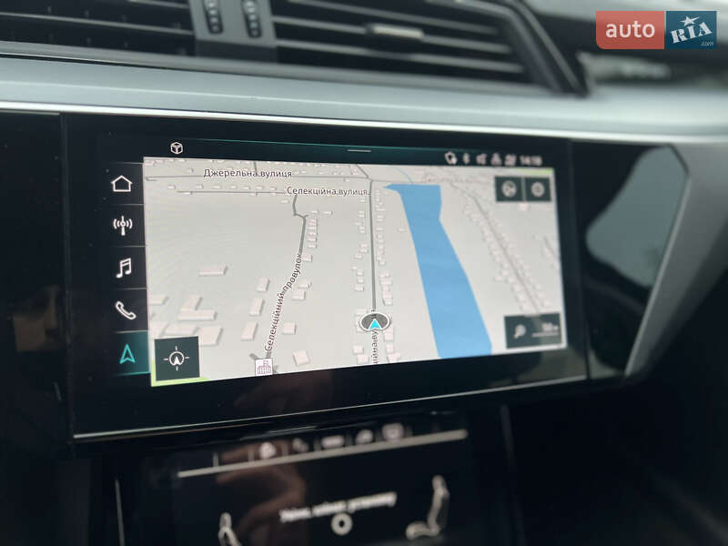 Внедорожник / Кроссовер Audi e-tron 2022 в Хмельницком