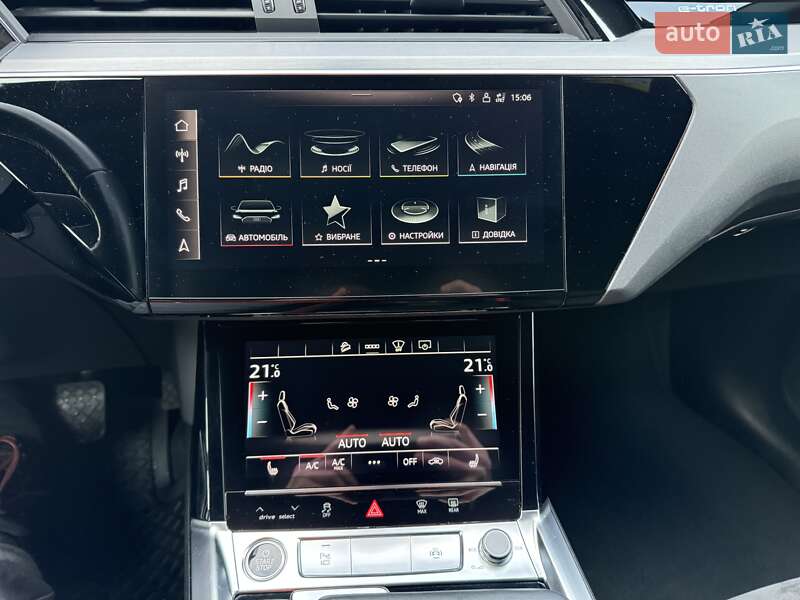 Внедорожник / Кроссовер Audi e-tron 2020 в Киеве