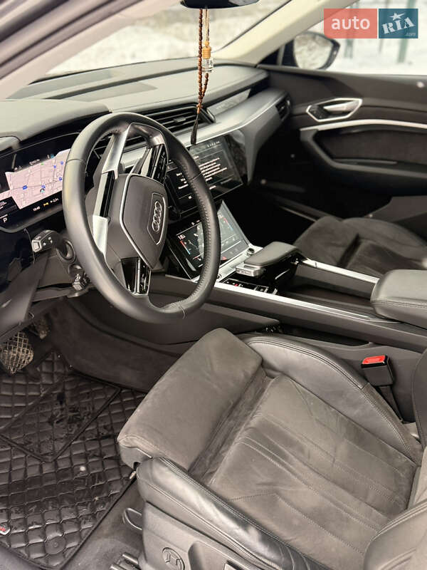 Внедорожник / Кроссовер Audi e-tron 2020 в Полтаве фото 31 Внедорожник / Кроссовер Audi e-tron 2020 в Полтаве