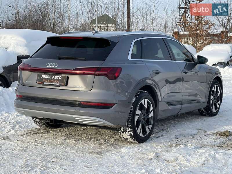 Внедорожник / Кроссовер Audi e-tron 2020 в Львове