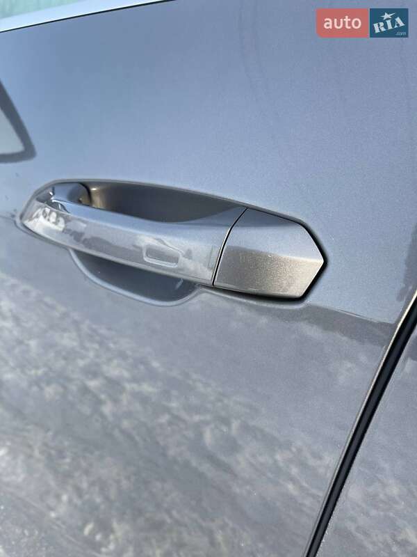 Внедорожник / Кроссовер Audi e-tron 2020 в Львове