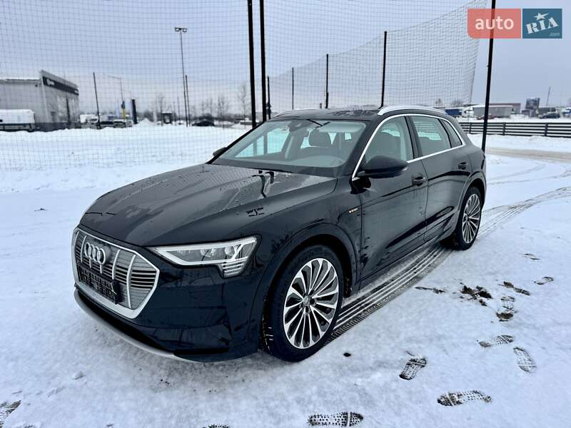 Внедорожник / Кроссовер Audi e-tron 2020 в Мукачево