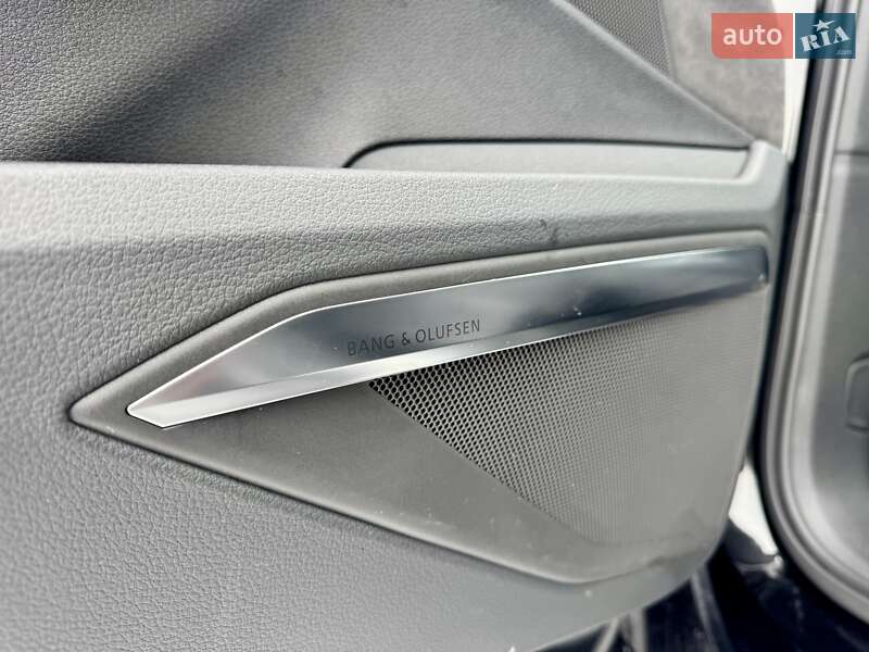 Внедорожник / Кроссовер Audi e-tron 2020 в Мукачево