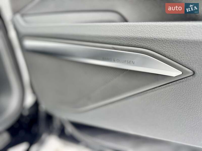 Внедорожник / Кроссовер Audi e-tron 2020 в Мукачево