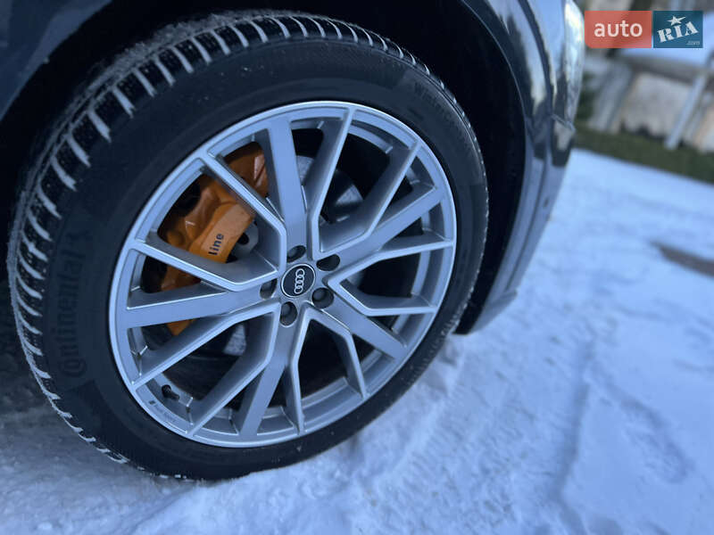 Позашляховик / Кросовер Audi e-tron 2022 в Хмельницькому