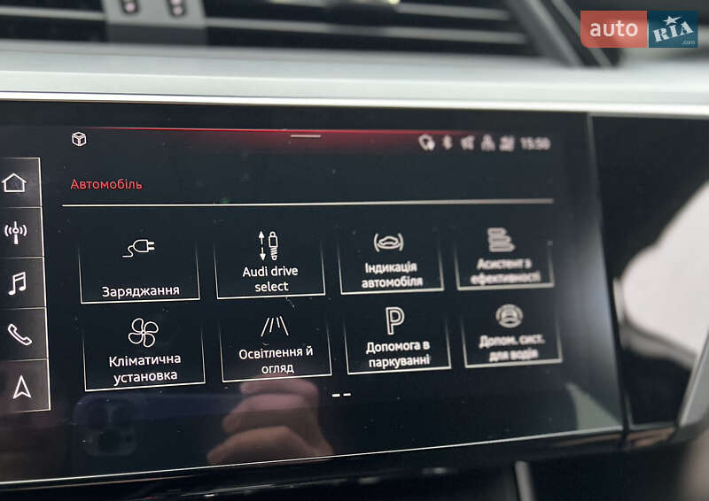 Позашляховик / Кросовер Audi e-tron 2022 в Хмельницькому