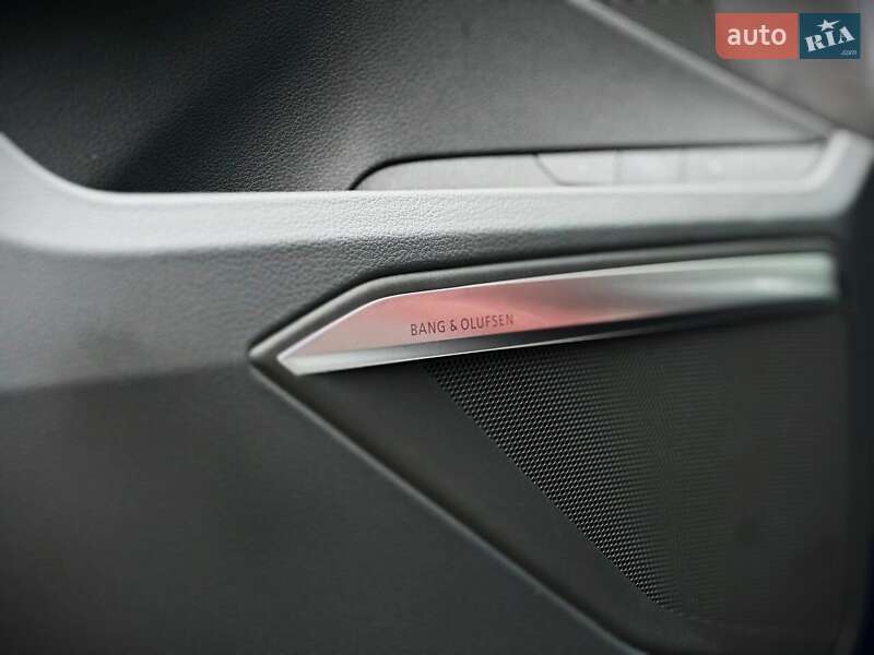 Внедорожник / Кроссовер Audi e-tron 2021 в Киеве