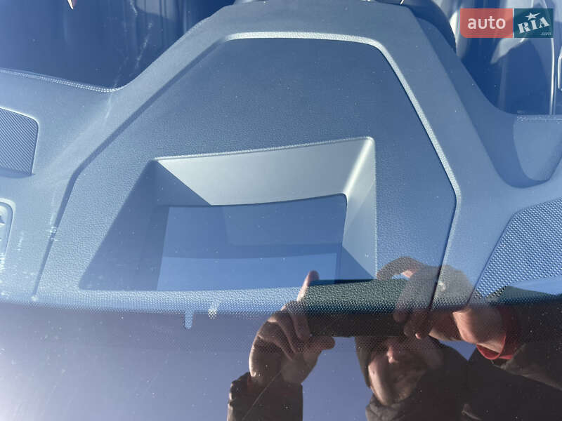 Внедорожник / Кроссовер Audi e-tron 2021 в Ровно