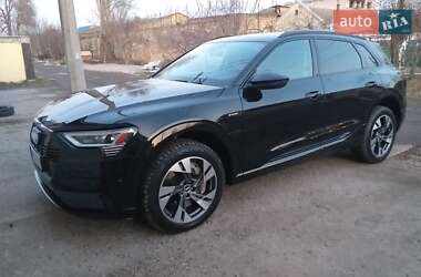 Позашляховик / Кросовер Audi e-tron 2021 в Одесі