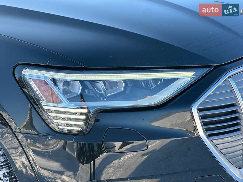 Внедорожник / Кроссовер Audi e-tron 2022 в Львове фото 3 Внедорожник / Кроссовер Audi e-tron 2022 в Львове