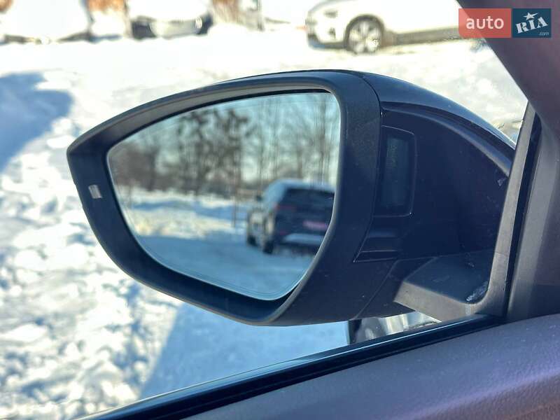 Внедорожник / Кроссовер Audi e-tron 2022 в Львове фото 12 Внедорожник / Кроссовер Audi e-tron 2022 в Львове