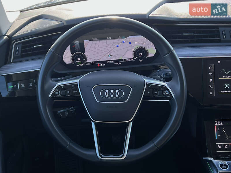Внедорожник / Кроссовер Audi e-tron 2022 в Луцке