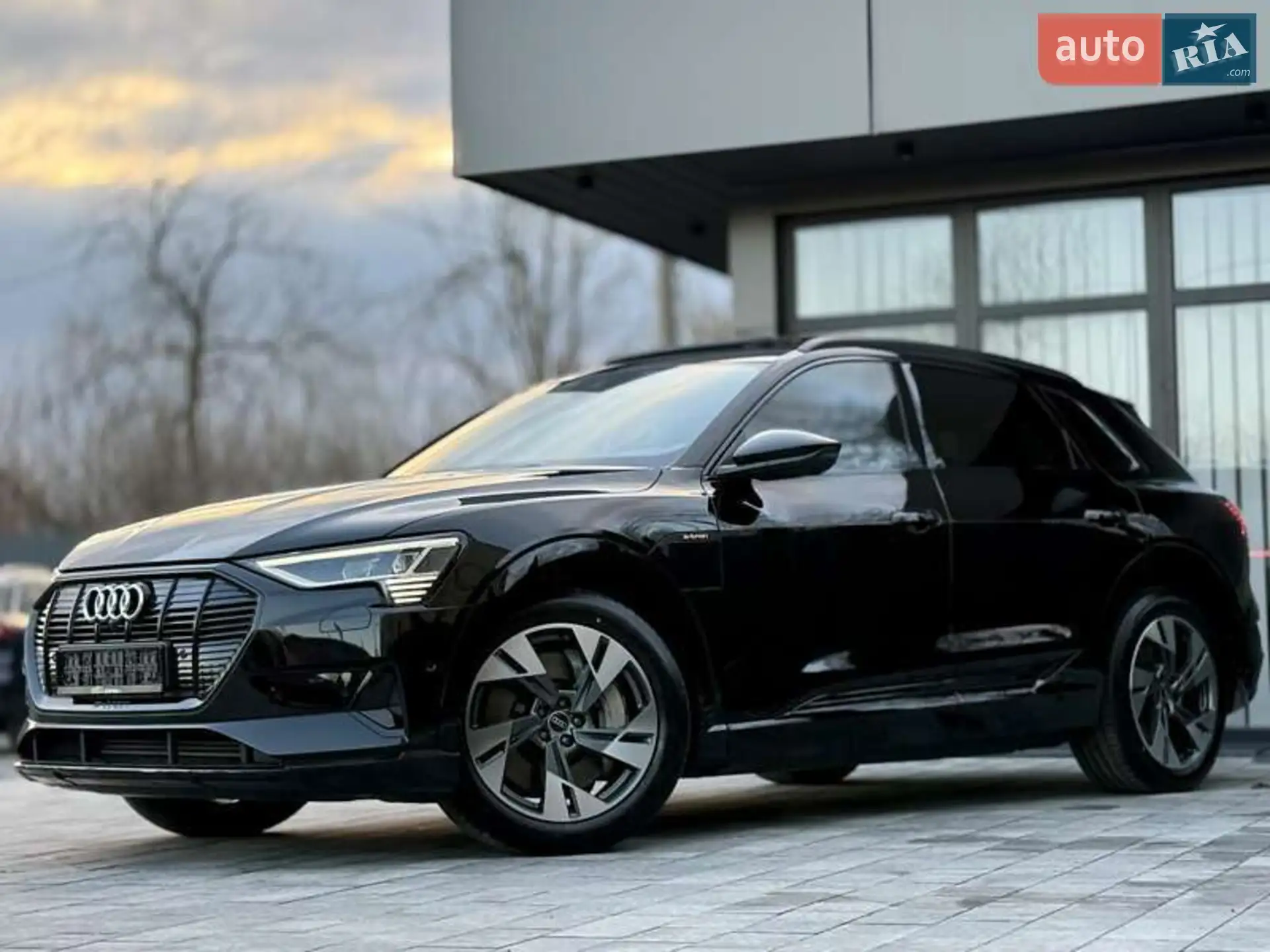 2021 Audi e-tron - мініатюра 13