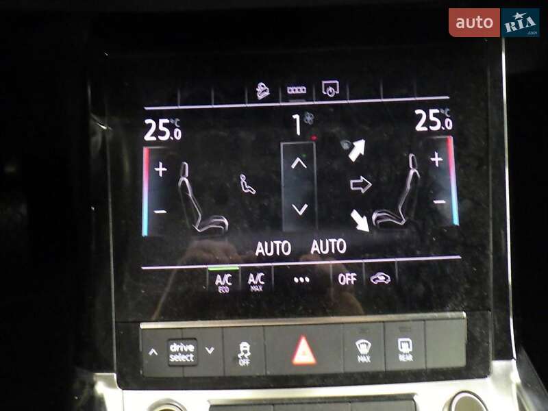 Внедорожник / Кроссовер Audi e-tron 2020 в Киеве фото 13 Внедорожник / Кроссовер Audi e-tron 2020 в Киеве