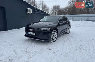 Позашляховик / Кросовер Audi e-tron 2019 в Рівному