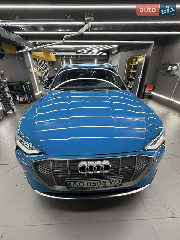 Внедорожник / Кроссовер Audi e-tron 2019 в Ужгороде фото 3 Внедорожник / Кроссовер Audi e-tron 2019 в Ужгороде