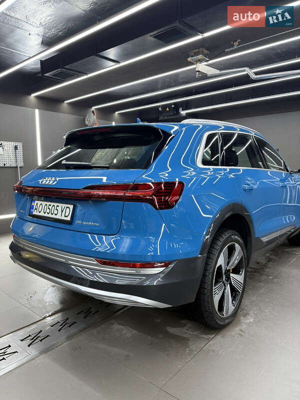 Внедорожник / Кроссовер Audi e-tron 2019 в Ужгороде фото 21 Внедорожник / Кроссовер Audi e-tron 2019 в Ужгороде
