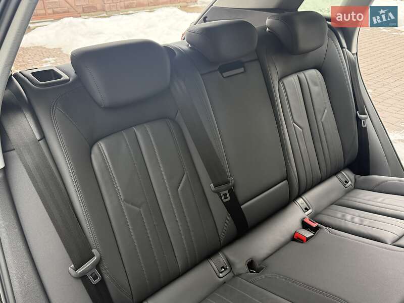 Внедорожник / Кроссовер Audi e-tron 2020 в Ровно