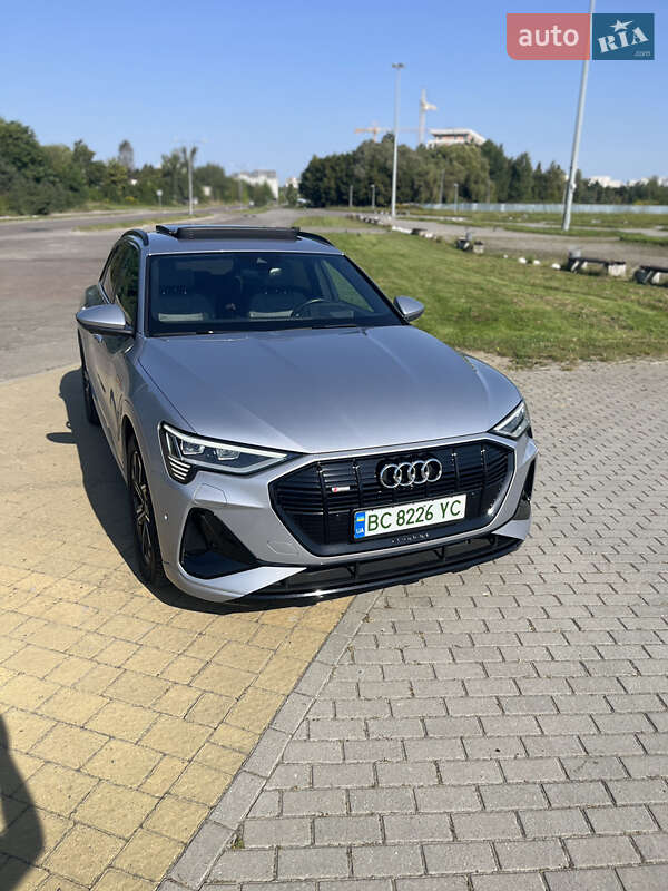 Позашляховик / Кросовер Audi e-tron 2022 в Львові фото 8 Позашляховик / Кросовер Audi e-tron 2022 в Львові