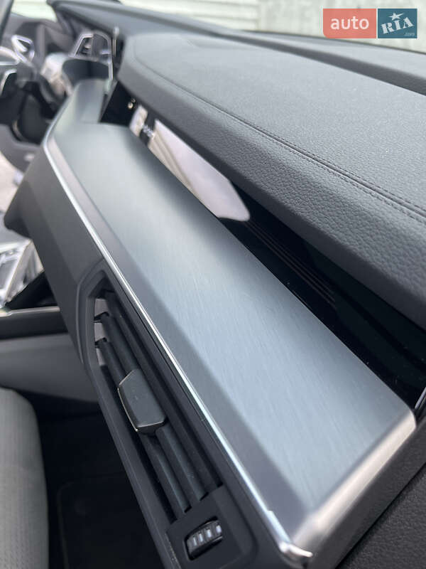 Позашляховик / Кросовер Audi e-tron 2022 в Львові фото 88 Позашляховик / Кросовер Audi e-tron 2022 в Львові