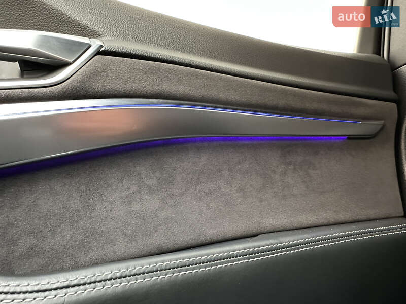 Внедорожник / Кроссовер Audi e-tron 2019 в Мукачево