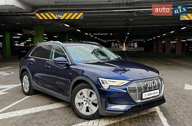 Внедорожник / Кроссовер Audi e-tron 2021 в Киеве