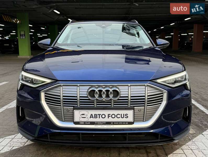Внедорожник / Кроссовер Audi e-tron 2021 в Киеве