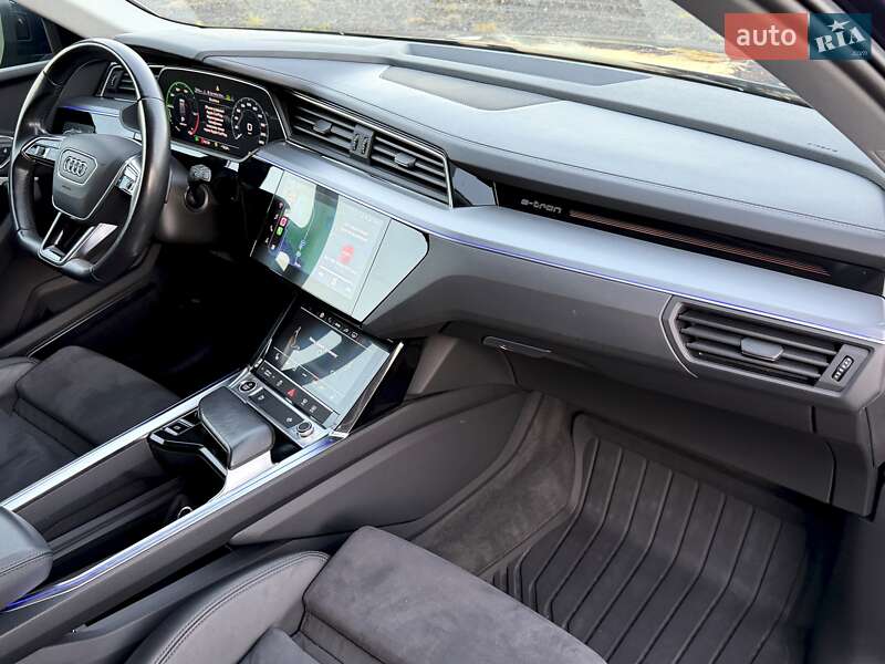 Позашляховик / Кросовер Audi e-tron 2022 в Ковелі фото 42 Позашляховик / Кросовер Audi e-tron 2022 в Ковелі