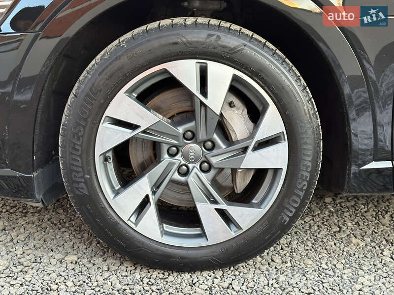 Позашляховик / Кросовер Audi e-tron 2020 в Ужгороді