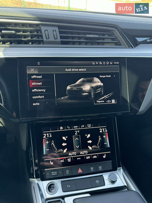 Внедорожник / Кроссовер Audi e-tron 2022 в Ужгороде