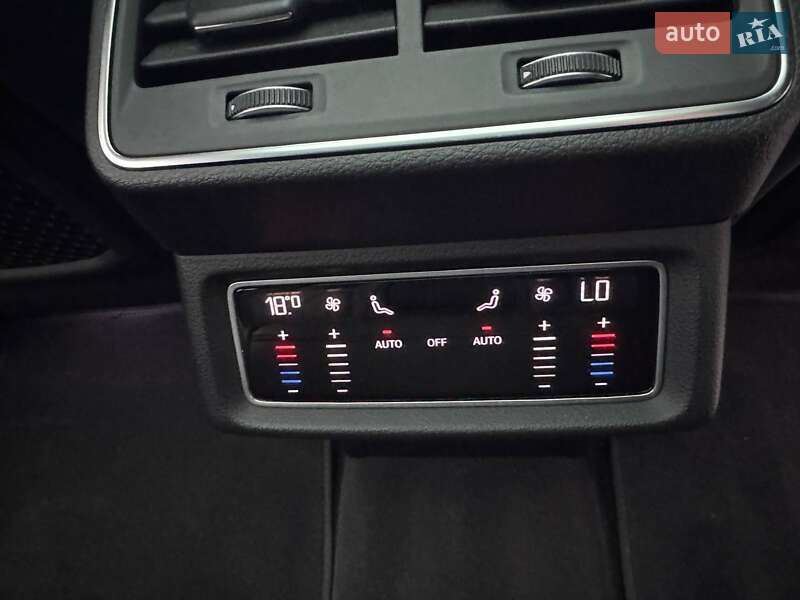 Позашляховик / Кросовер Audi e-tron 2022 в Києві фото 23 Позашляховик / Кросовер Audi e-tron 2022 в Києві