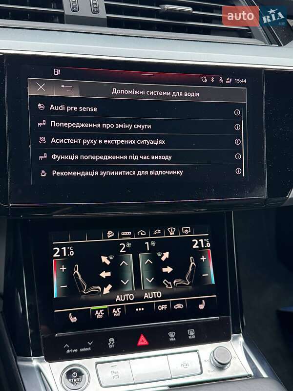 Позашляховик / Кросовер Audi e-tron 2022 в Києві фото 30 Позашляховик / Кросовер Audi e-tron 2022 в Києві