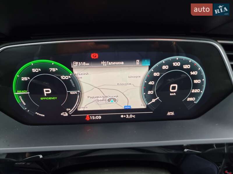 Позашляховик / Кросовер Audi e-tron 2020 в Радивиліві