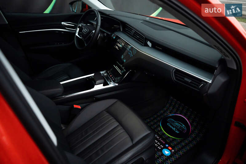 Внедорожник / Кроссовер Audi e-tron 2021 в Луцке